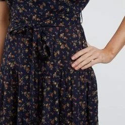 Lilac Rose Emin Autumn Bud Midi Dress Navy